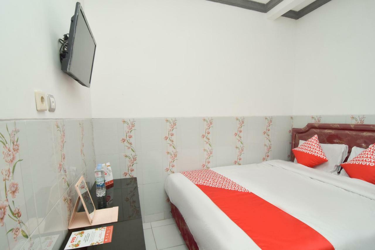 Dua Putri Villa Pasuruan Extérieur photo