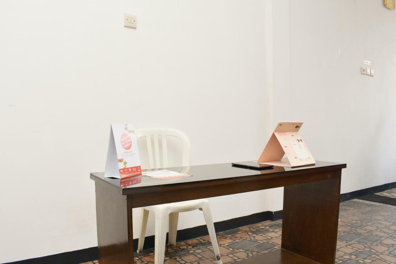 Dua Putri Villa Pasuruan Extérieur photo
